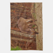 レッドオークカモフラージスタグバック食べ物を与えディアーズ キッチンタオル (縦)