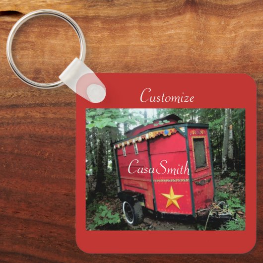 レッドカスタマイズジプシー小さなキャラバン キーホルダー (正面)