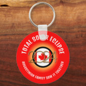 レッドカナダ国旗2024 TOTAL 太陽の ECLIPSE Souvenir キーホルダー (正面)