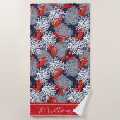 レッドカニロブスターコーラルパターンネイビーパーソナライズされた ビーチタオル (正面)