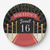 レッドカーパーソナライズされたペットテーマスウィート16 ペーパープレート (正面)