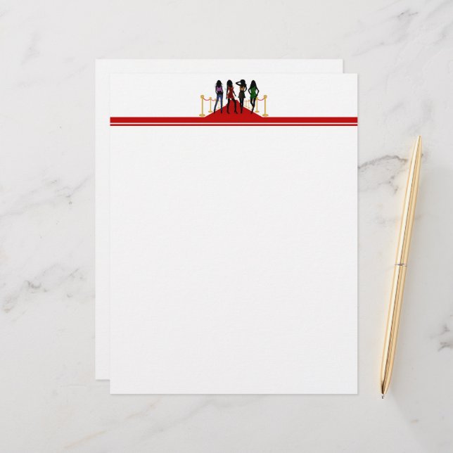 レッドカーペットにポーズを取る4つのファッションモデル (正面/裏面インサイチュ)