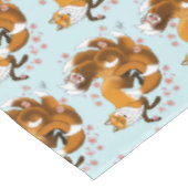 レッドキツネテイルズキツネカサイ テーブルクロス (アングル)