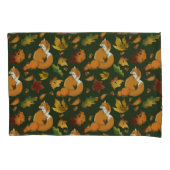 レッドキツネ葉ズコーン緑 枕カバー (正面)