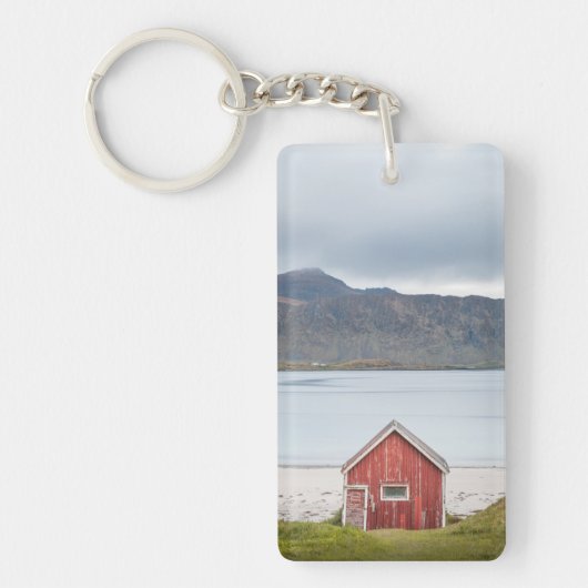 レッドキャビンランベルグロフォテン キーホルダー (正面)