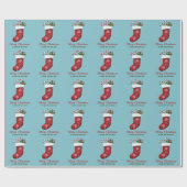 レッドクリスマスストッキングオンブルーウィズカスタム文字 ラッピングペーパー (フラット)