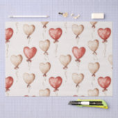 レッドクリームハートバルーン誕生日 薄葉紙 (クラフト)