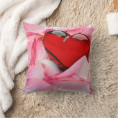 レッドグラスハートバラ花びら クッション (ブランケット)