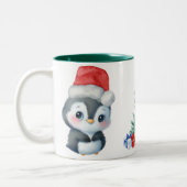 レッドグリーンペンギンサンタメリークリスマスパーティー ツートーンマグカップ (左)