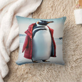 レッドコートを着たクリスマスペンギン クッション (ブランケット)