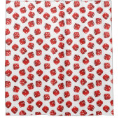 レッドサイコロズパターンカジノクラップスゲーム シャワーカーテン (正面)