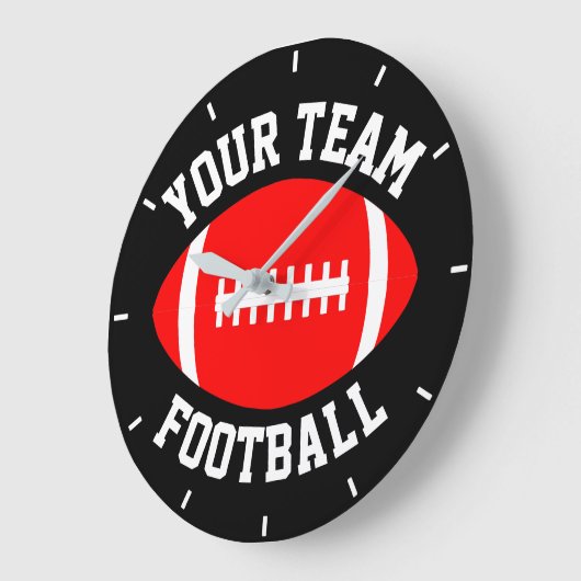 レッドサッカーカスタムチーム名と背景色 ラージ壁時計 (傾斜)