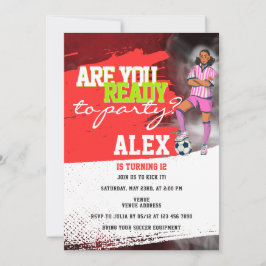 レッドサッカー選手サッカー女子バースデーパーティー 招待状