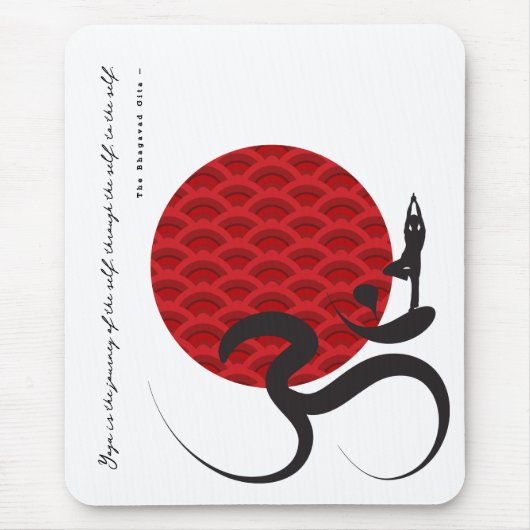 レッドサンヨガスピリチュアルめい想インディアンOmオウムロゴ マウスパッド (正面)