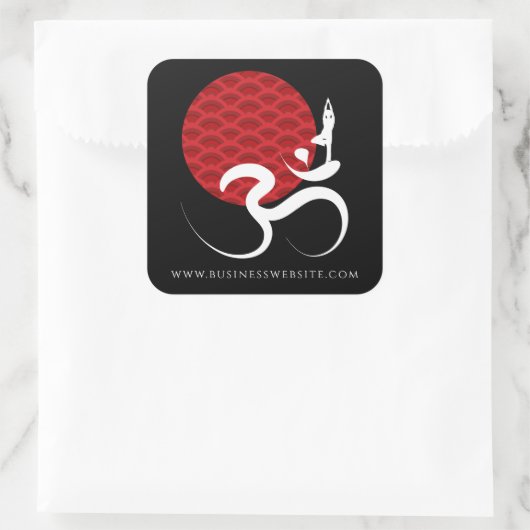 レッドサンヨガスピリチュアルめい想インディアンOm Ohmロゴ スクエアシール (バッグ)