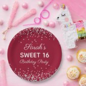 レッドシルバーグリッタースウィート16バースデーパーティー ペーパープレート (パーティー)