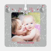 レッドシルバーリボンホリデーキープサケ写真フレーム メタルオーナメント (裏面)