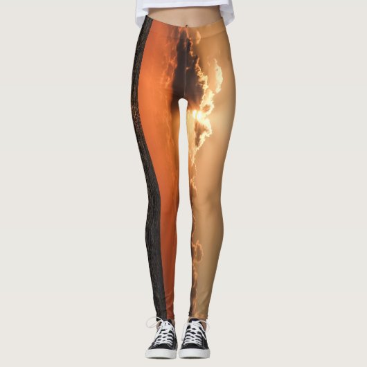 レッドスカイ レギンス (正面)