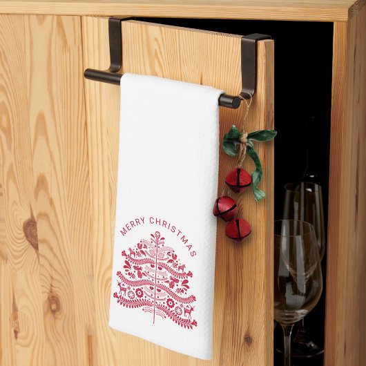 レッドスカンジナビアフォークアートクリスマスツリー キッチンタオル