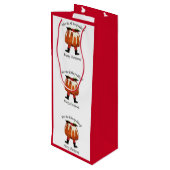 レッドスタイリッシュカスタムユーモアプリンめでたいクリスマス ワインギフトバッグ (裏面アングル)