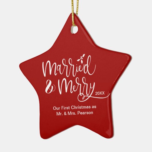 レッドスター私たちの初めてのクリスマス結婚したのメリー写真 セラミックオーナメント (左)