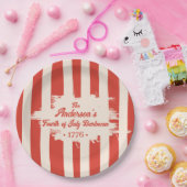 レッドストライプホワイト&ブルーファミリーネームバーベキュー ペーパープレート (パーティー)