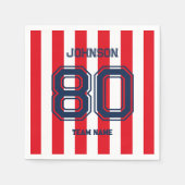 レッドスポーツチーム名前をカスタムするナンバーチームゲームデイ スタンダードカクテルナプキン (正面)