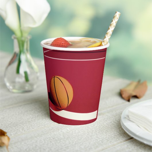 レッドスポーツバースデーパーティーコート&バスケットボール 紙コップ (インサイチュ)