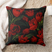 レッドチューリップオンブラック装飾用クッション クッション (ブランケット)