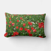 レッドチューリップフラワーフィールド自然撮影 ランバークッション (正面)