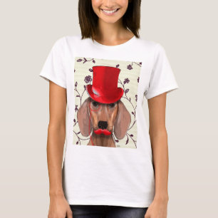 レッドトップの帽子を持つダックスフント Tシャツ