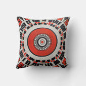 レッドトライバル日が差すこと枕 クッション (裏面)