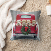 レッドトラックのゴールデンレトリバーパピーズ クッション (ブランケット)