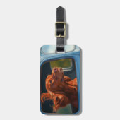 レッドドッグ風光明媚な車に乗る芸術プリント ラゲッジタグ (正面縦)