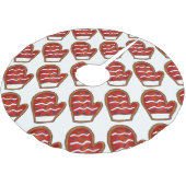 レッドニットシュガークッキーミッテンクリスマスベーキング ブラッシュドポリエステルツリースカート (アングル)