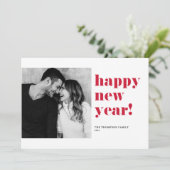 レッドハッピーニューイヤー2025はっきりしたタイポグラフィ写真 シーズンカード (スタンド正面)