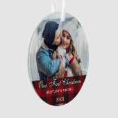 レッドバッファロープレイドカップル初めてのクリスマス オーナメント (正面)