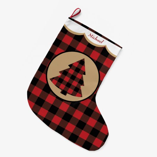 レッドバッファロープレイドクリスマスツリーパーソナライズされた ラージクリスマスストッキング (正面 (吊り時))