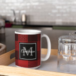 レッドバッファロープレイド |個人イニシャル |ギフトコーヒー コーヒーマグカップ<br><div class="desc">愛する人々を包みクラシック赤バッファロープレイドの暖かさと魅力に個人的なtouch。誕生日や記念日に関わらず、単に誰かを見せるためにも気に、このカスタマイズ可能な贈り物は必ず永続的な印象を与える。</div>