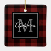 レッドバッファロープレイド |個人イニシャル |ギフト セラミックオーナメント (裏面)