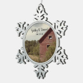 レッドバ素朴ンカントリーウェディング スノーフレークピューターオーナメント (右)