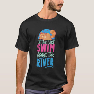 レッドパンダが川を泳ぎ渡る野球ベース Tシャツ