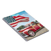 レッドピックアップトラック:アメリカ国旗のヴィンテージ ノートブック (右側)