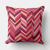 レッドピンクマウブシェブロン クッション (正面)