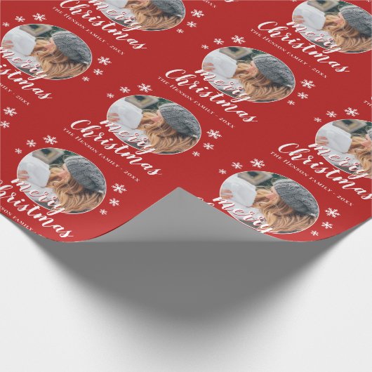 レッドファミリーフォトスノーフレークメリークリスマス ラッピングペーパー (角)