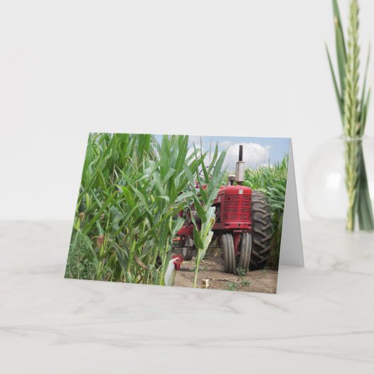 レッドファームトラクターインザコーンフィールド誕生日 カード (正面)