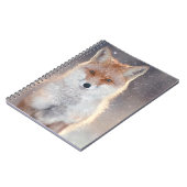 レッドフォックス、冬の森、風光明媚なイラストレーション。 ノートブック (左側)