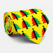 レッドブラックグリーンイエロークワンザクリスマスツリー ネクタイ (ロール)