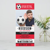 レッドブラックサッカーチケット誕生日パーティー写真 招待状 (スタンド正面)