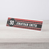 レッドブラックチームジャージーファンギア名番号 デスクネームプレート (正面)